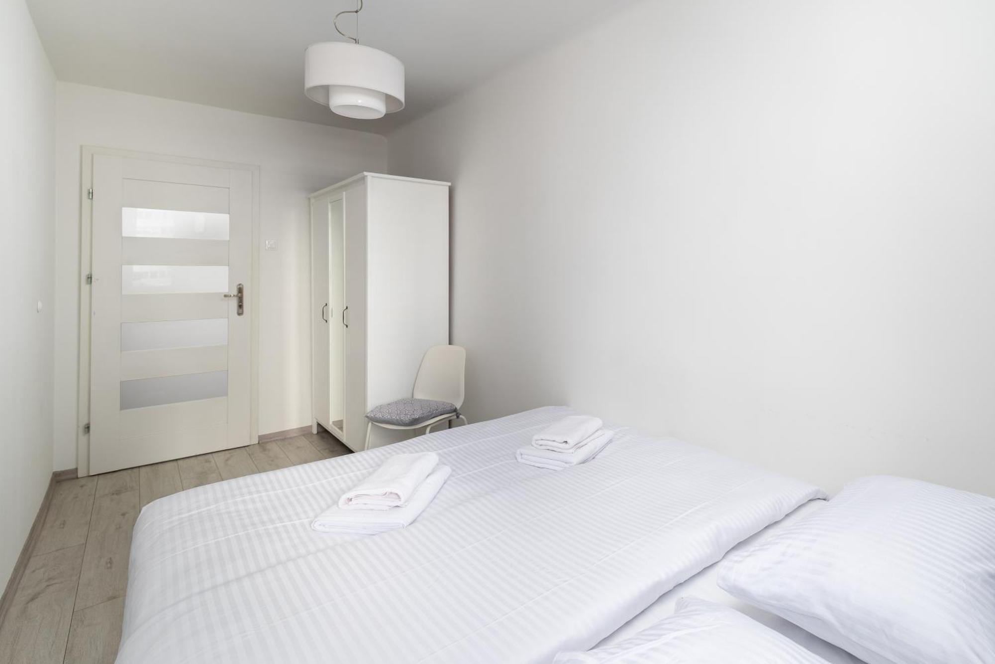 Grzybowska Blue City Centre Apartment วอร์ซอ ภายนอก รูปภาพ